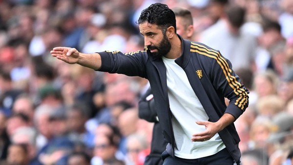 Manchester United Tersingkir di Piala Liga, Taktik Ruben Amorim Digugat