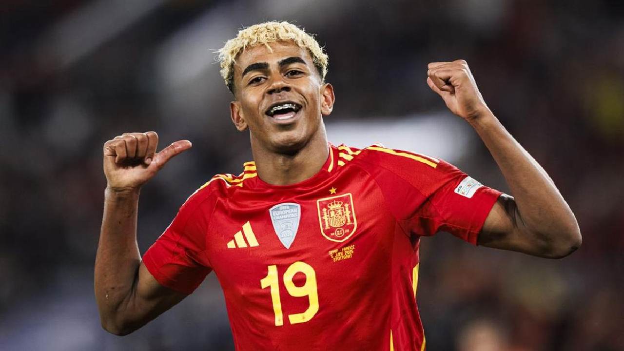 Lamine Yamal Dicoret dari Timnas Spanyol, Ketegangan Barcelona dan RFEF Memuncak
