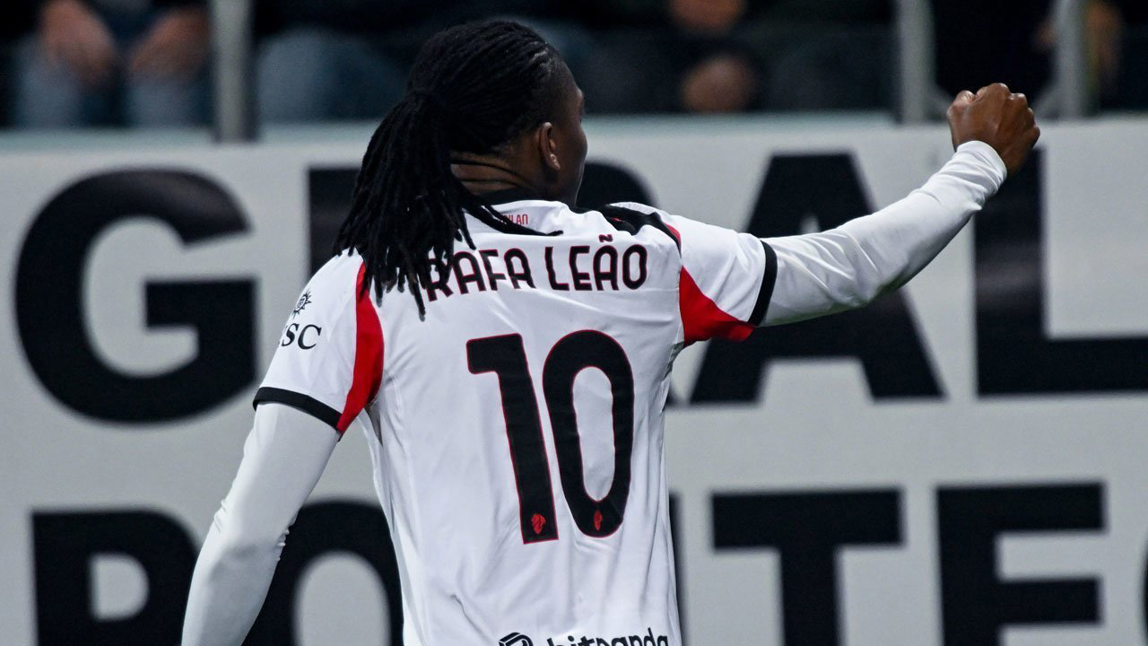 Prediksi Line-up AC Milan vs Como: Leao Siap Starter, Siapa Isi Pos Rabiot?