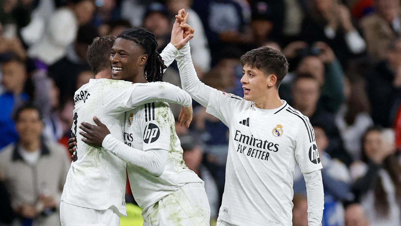 Liverpool dan Manchester United Tertarik, Real Madrid Siap Jual Eduardo Camavinga
