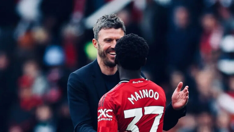 Michael Carrick Bawa Manchester United Bangkit dan Dekati Tiket Liga Champions