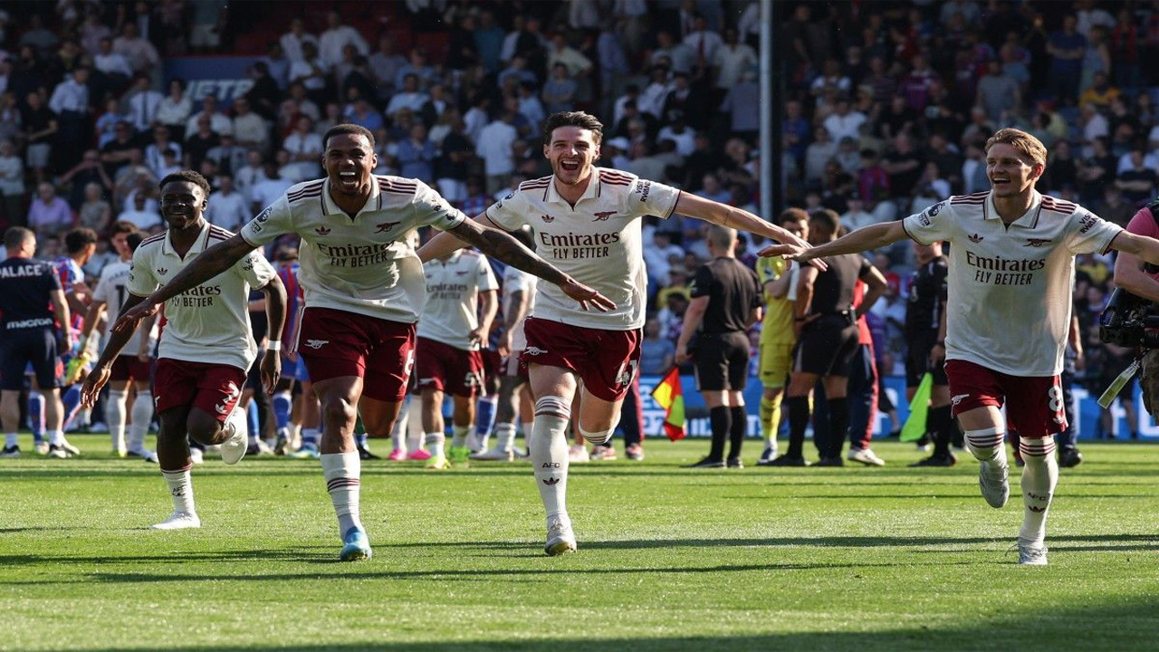 Noni Madueke Jadi Bintang Saat Arsenal Kalahkan Crystal Palace di Laga Penutup