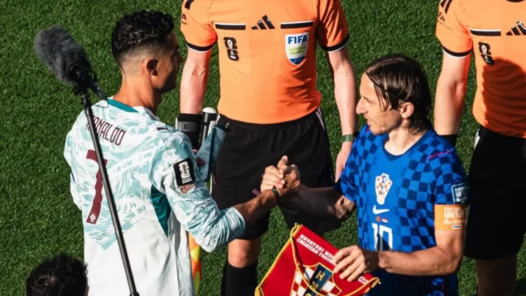 FIFA Jelaskan Alasan Gol Kroasia Dianulir Berkat Teknologi Bola Canggih